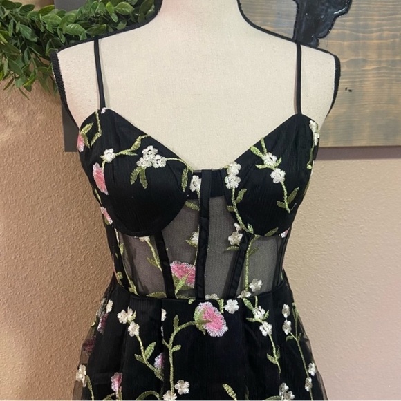 Lulus naturally charming black floral embroidered bustier mini dress - Picture 8 of 15